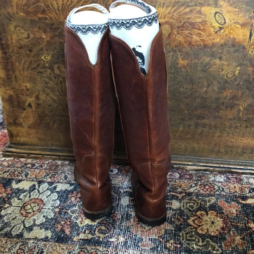 Vintage Frye brown leather boots. Women’s size 6 - Picture 3 of 11